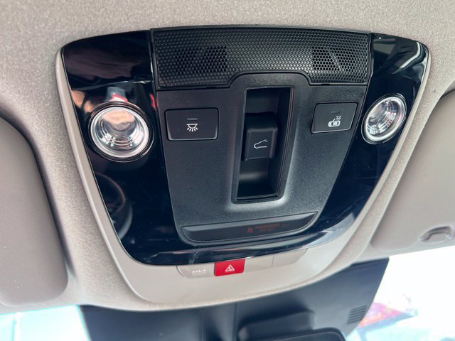 Used 2024 Kia Niro FWD image 12