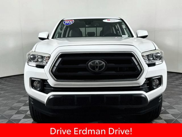 Certified 2021 Toyota Tacoma SR5 RWD image 2