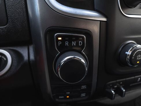 Used 2022 RAM 1500 Classic SLT w/ Protection Group AWD/4WD image 19