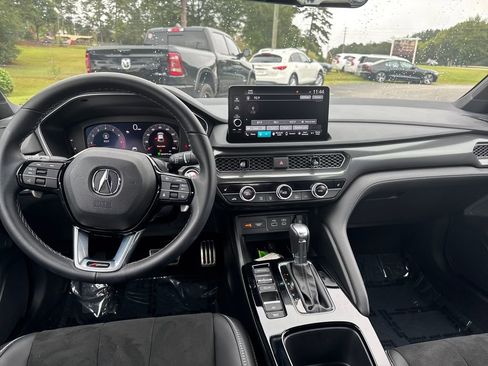 Used 2025 Acura Integra A-Spec image 15