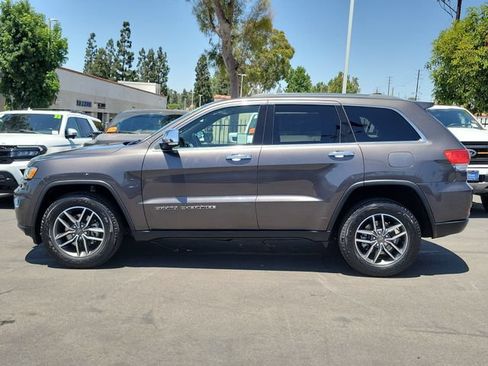 Used 2019 Jeep Grand Cherokee Limited AWD/4WD image 30