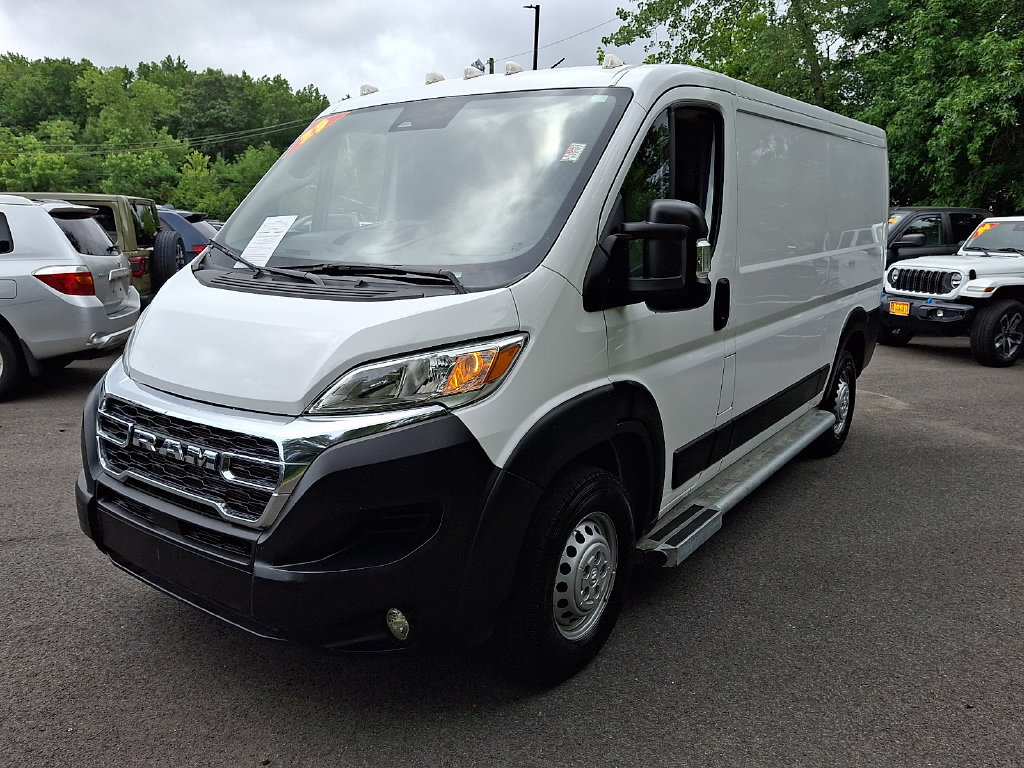 Used 2025 RAM ProMaster 2500 w/ U-Haul Equipment Group FWD image 3