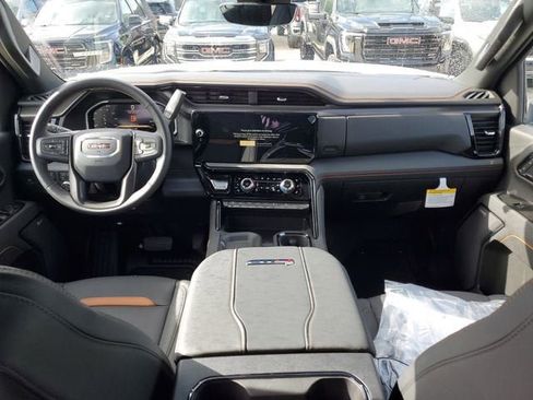 New 2026 GMC Sierra 2500 AT4 w/ AT4 Premium Plus Package AWD/4WD image 13