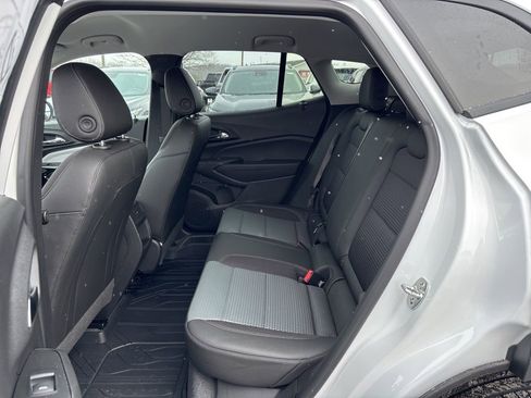New 2026 Chevrolet Trax LT w/ Driver Confidence Package image 9