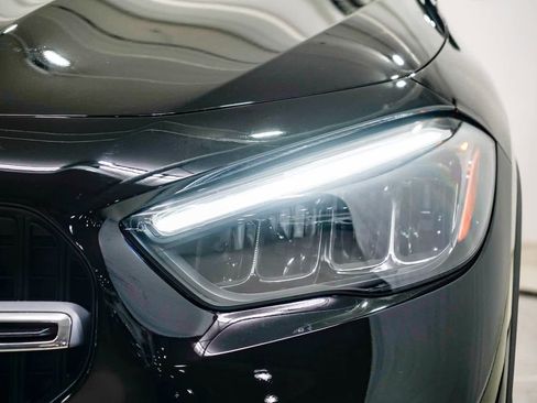 Used 2025 Mercedes-Benz GLA 250 image 7