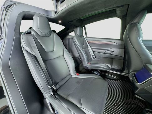 Used 2026 Tesla Model X image 35