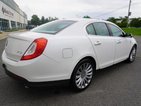 Used 2013 Lincoln MKS FWD image 7