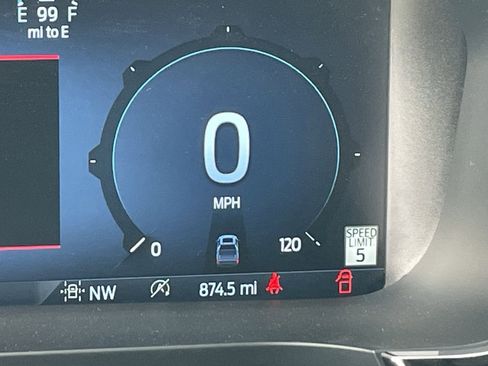 Used 2025 Ford F150 Lariat w/ Equipment Group 501A Mid image 30