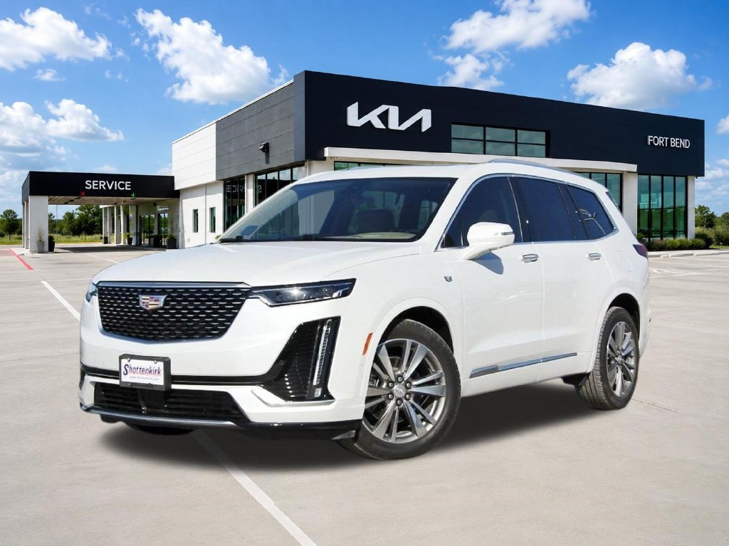 Used 2021 Cadillac XT6 Premium Luxury w/ Platinum Package FWD image 1
