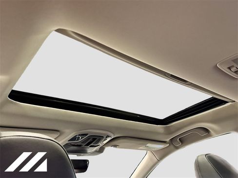 Certified 2025 Subaru Outback Limited image 23