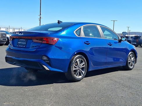 Certified 2023 Kia Forte LXS w/ LXS Technology Package FWD image 6