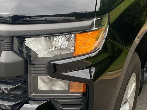 Used 2024 Chevrolet Silverado 1500 Custom RWD image 5