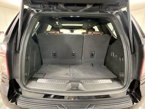 Used 2023 Chevrolet Tahoe High Country AWD/4WD image 28