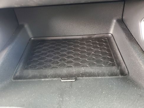 Certified 2024 Nissan Frontier SV w/ Technology Package image 26