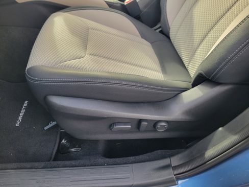 Certified 2022 Subaru Forester Premium image 29