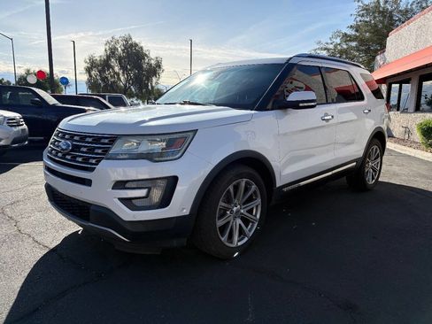 Used 2017 Ford Explorer Limited w/ Equipment Group 301A image 5