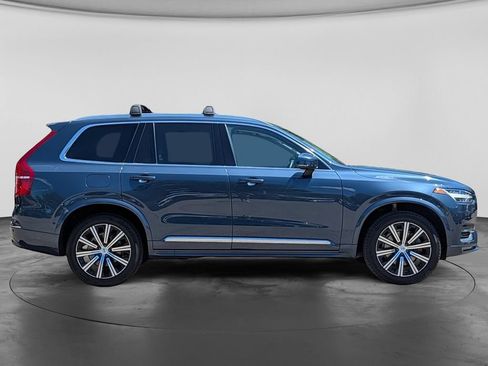 Used 2023 Volvo XC90 B6 Plus AWD/4WD image 14