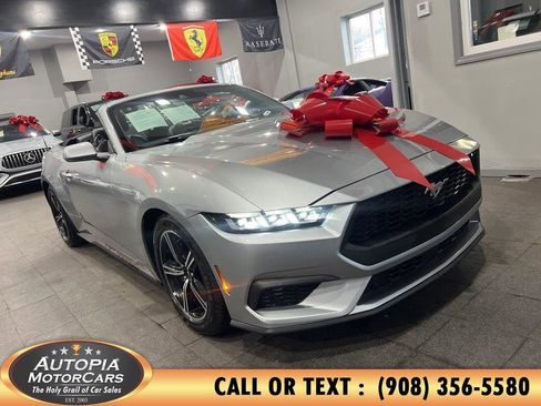 Used 2024 Ford Mustang Premium RWD image 34