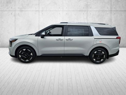 New 2026 Kia Carnival EX image 4