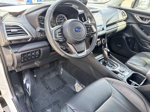 Used 2023 Subaru Forester Touring AWD/4WD image 22