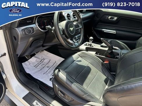 Certified 2019 Ford Mustang GT Premium w/ Equipment Group 401A image 19