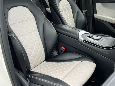 Used 2019 Mercedes-Benz GLC 300 4MATIC Coupe image 15