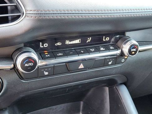 Used 2025 MAZDA MAZDA3 s FWD image 10