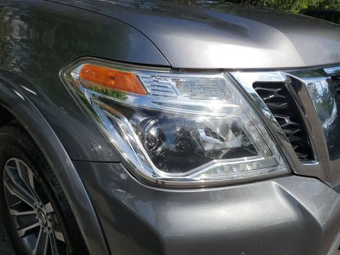 Used 2019 Nissan Armada SL w/ Premium Package AWD/4WD image 2