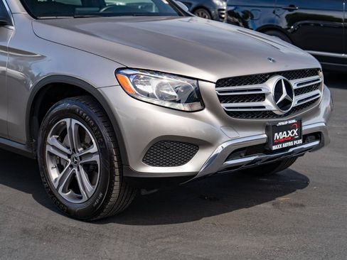 Used 2019 Mercedes-Benz GLC 300 4MATIC image 7