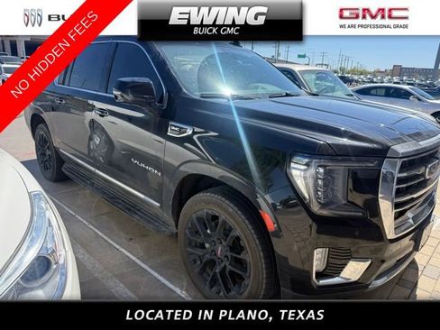 Used 2022 GMC Yukon XL SLT w/ SLT Premium Package image 1