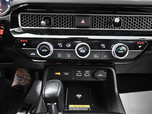 Used 2024 Honda Civic Touring image 8