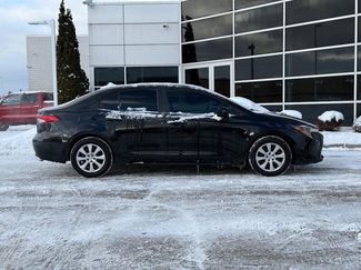 Used 2025 Toyota Corolla LE video 2