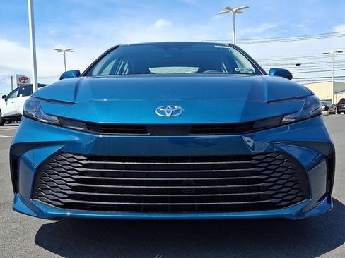 New 2026 Toyota Camry LE FWD image 2