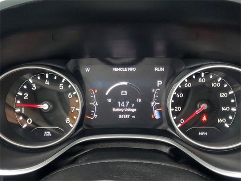 Used 2020 Jeep Compass Limited image 17