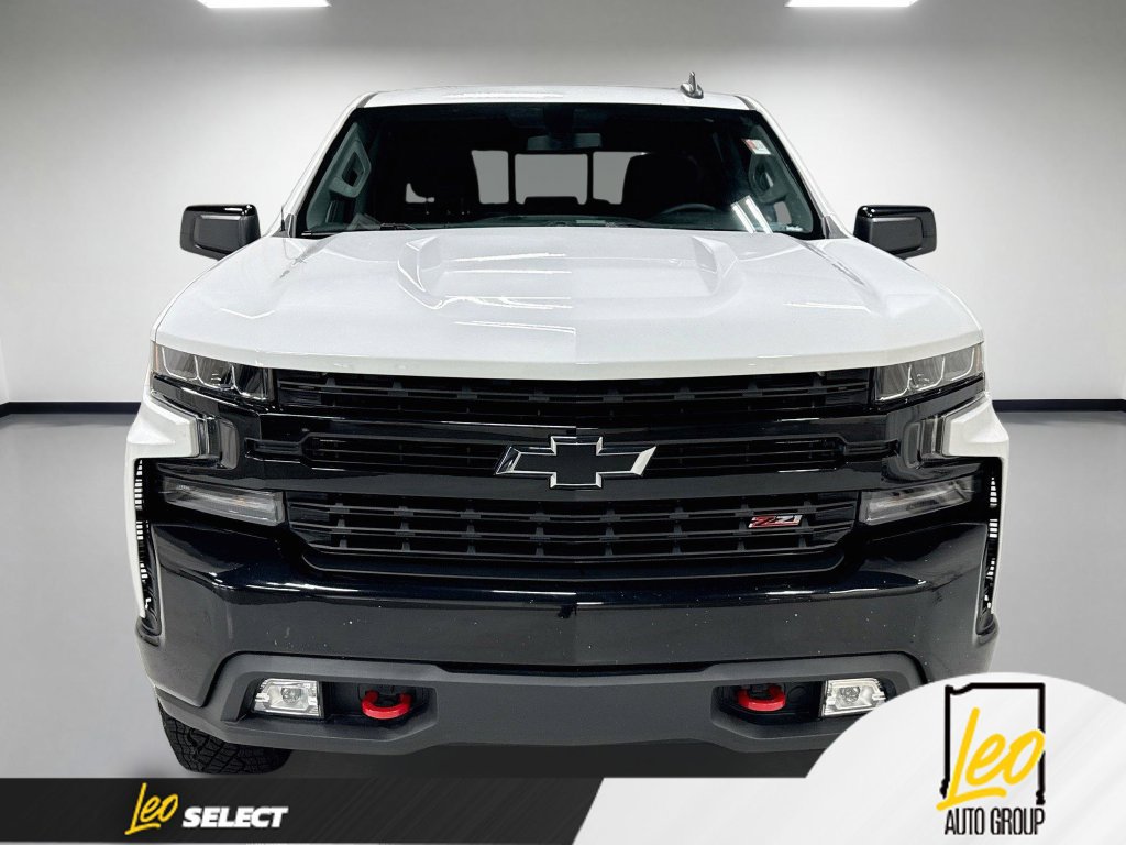 Used 2022 Chevrolet Silverado 1500 LT Trail Boss w/ Convenience Package II AWD/4WD image 2