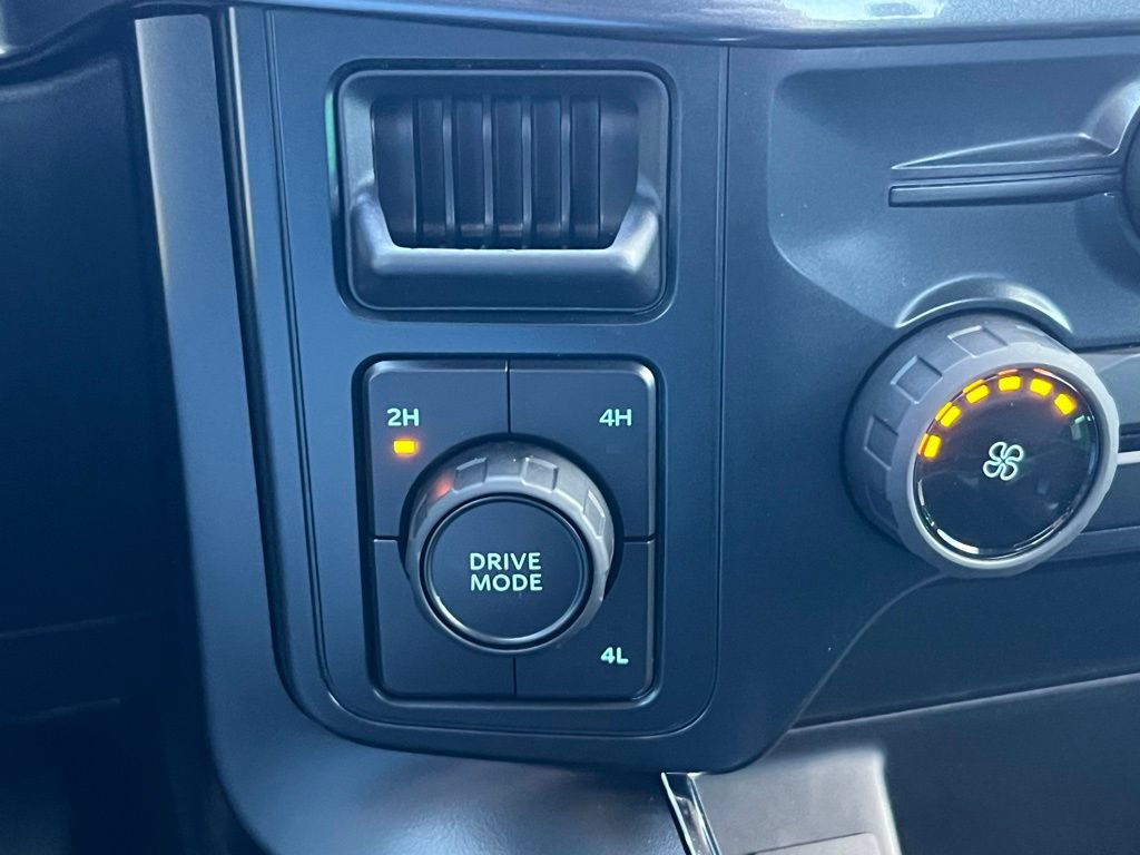 Used 2025 Ford F150 STX AWD/4WD image 32