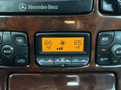 Used 2002 Mercedes-Benz CL 500 image 25