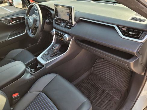 Used 2021 Toyota RAV4 XSE image 9