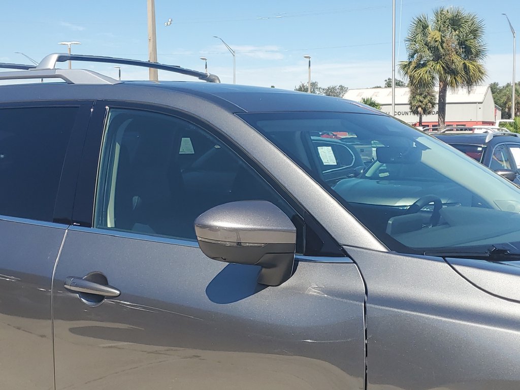 Used 2025 Nissan Pathfinder Platinum w/ Cargo Package FWD image 11