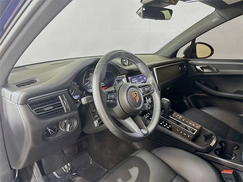Used 2022 Porsche Macan GTS image 9