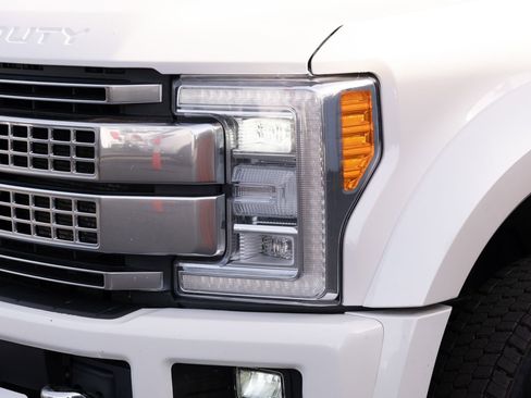 Used 2018 Ford F450 Platinum w/ Platinum Ultimate Package image 23