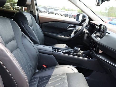 Used 2023 Nissan Rogue Platinum w/ Platinum Premium Package AWD/4WD image 15