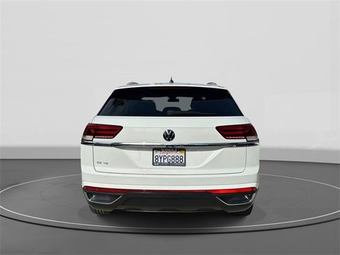 Certified 2021 Volkswagen Atlas Cross Sport SE w/ Panoramic Sunroof Package image 4