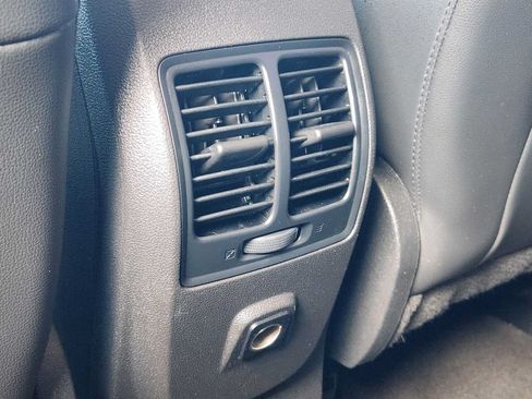 Used 2019 Ford Escape SEL FWD image 29