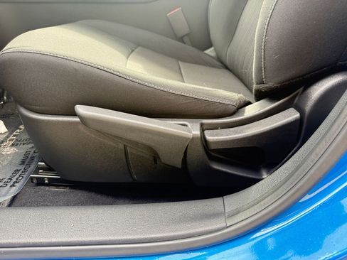 Used 2025 Nissan Sentra SV image 23