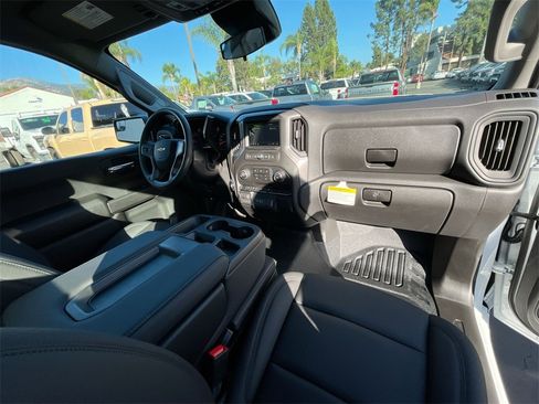 New 2026 Chevrolet Silverado 1500 W/T w/ Trailering Package image 25