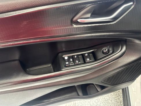 Used 2024 Jeep Grand Cherokee L Altitude AWD/4WD image 28