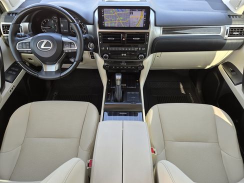 Used 2023 Lexus GX 460 Premium AWD/4WD image 32