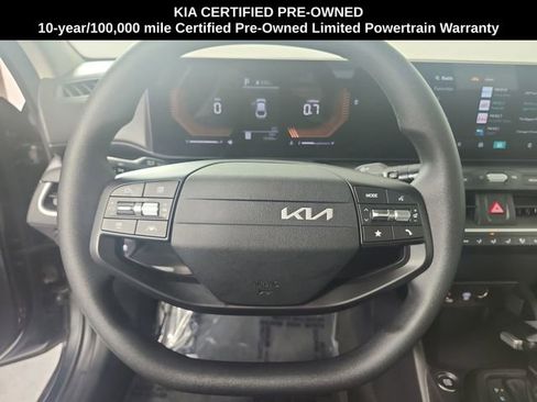 Certified 2025 Kia K4 LX image 10