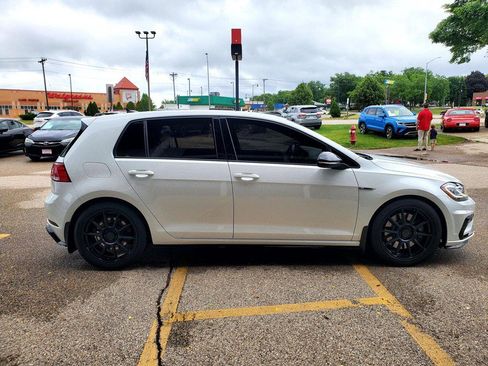 Used 2019 Volkswagen Golf R 4-Door AWD/4WD image 9